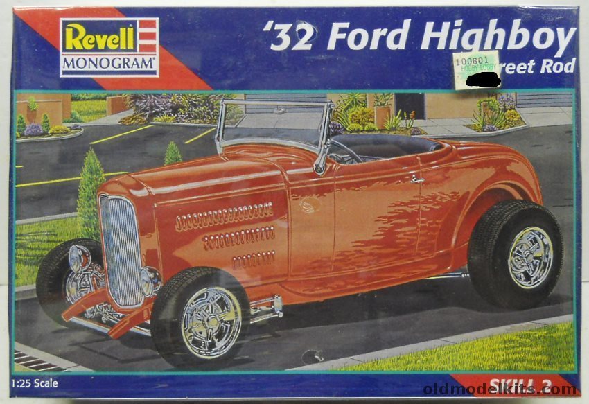 Revell 1/25 1932 Ford Highboy Street Rod, 85-7625 plastic model kit